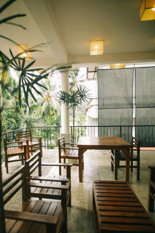 Lavish Homestay *